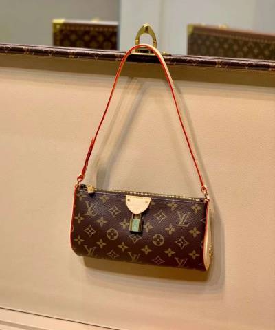 Сумка Louis Vuitton Pochette Tirette